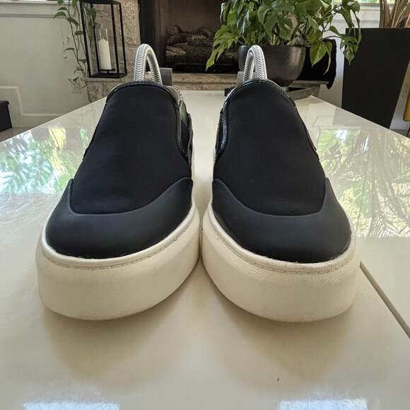 Franco Sarto LAZER Black Fabric Slip On Low Top Platform Sneakers Women's 8.5M - Picture 2 of 9